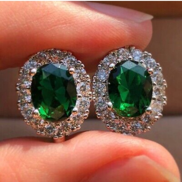 Jewelry - NWT STERLING SILVER EMERALD STUD EARRINGS
